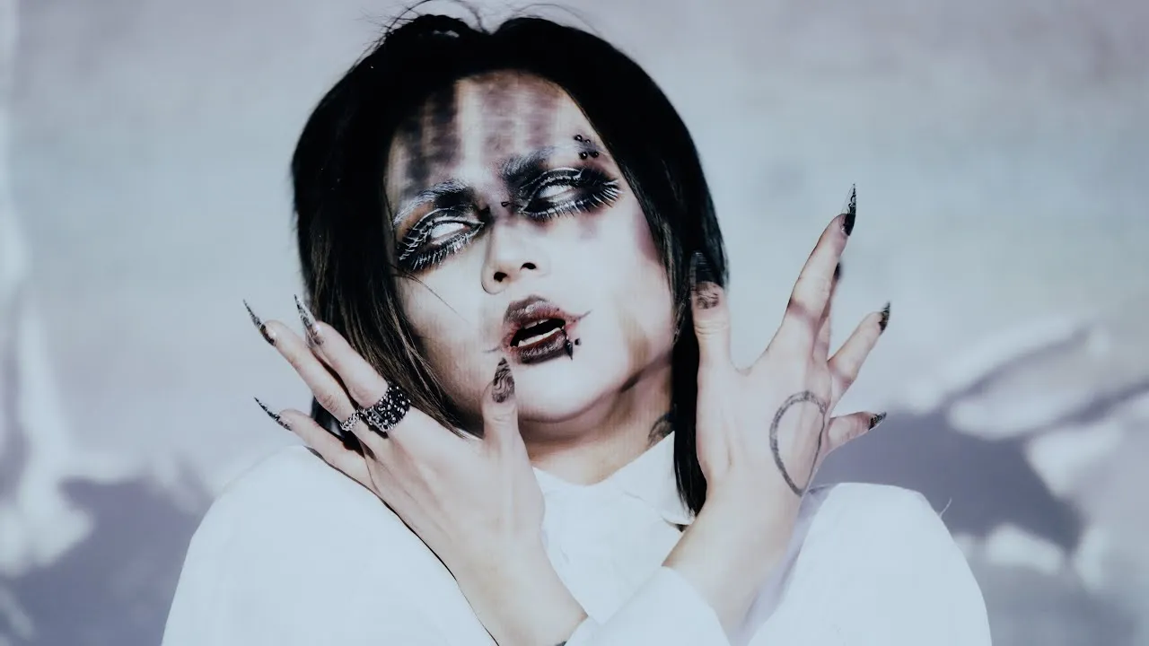 蟻夢 (Official MV)